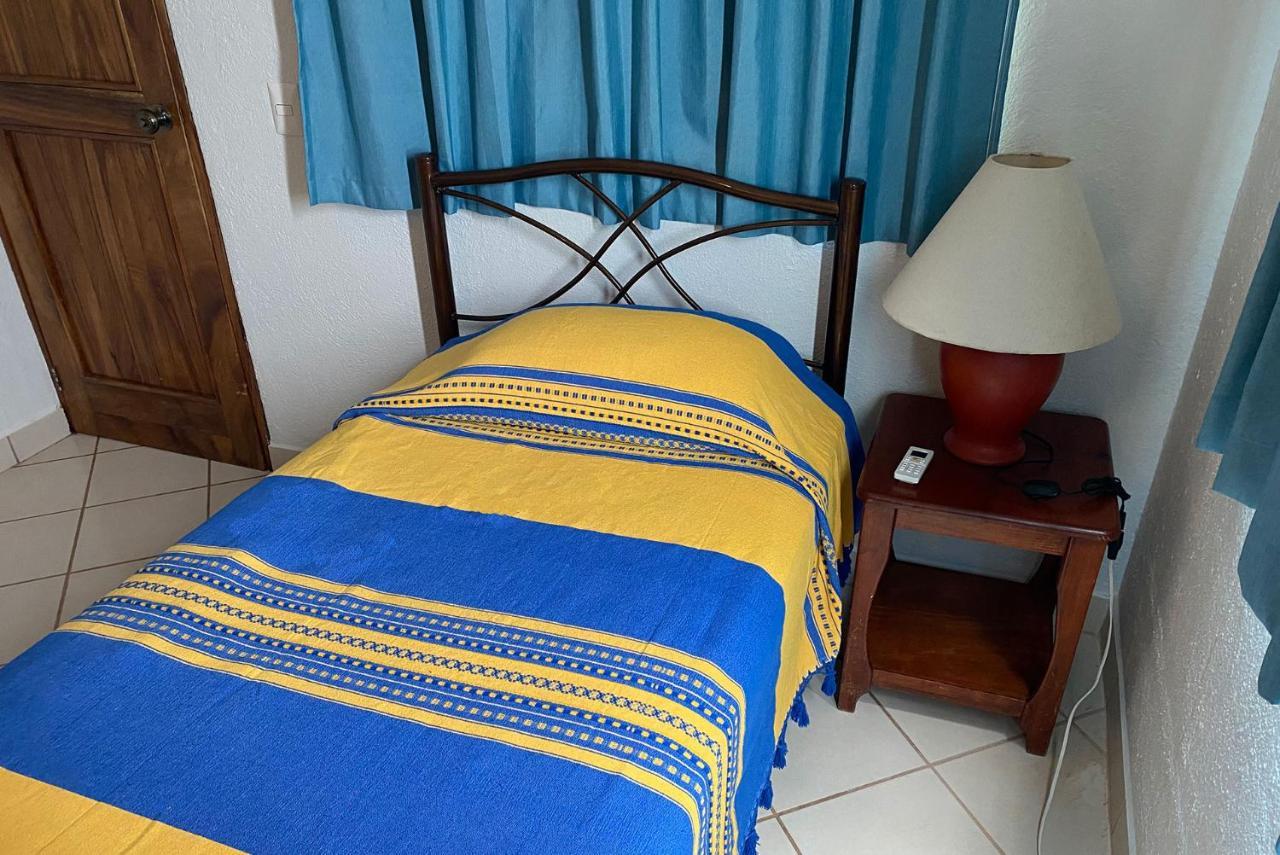 Zandoyo Bed & Breakfast Puerto Escondido  Eksteriør billede